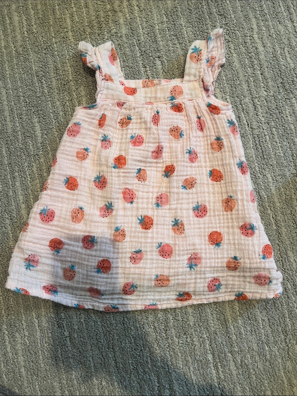 Angel dear strawberry print dress 6-12 months